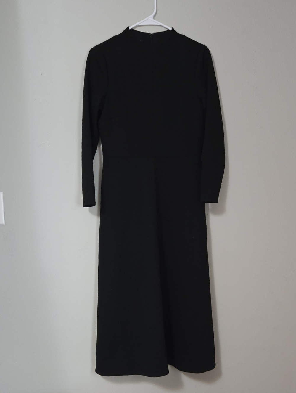 Talbots Elegant Black Long-Sleeve Midi Dress
